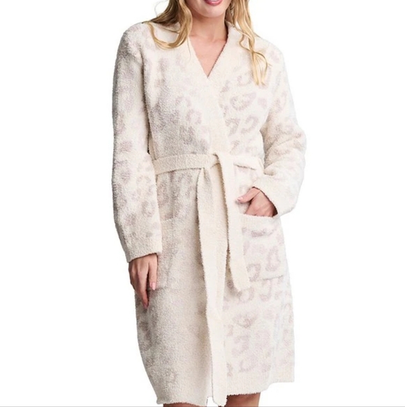 Barefoot Dreams Other - CozyChic® Knit In the Wild Long Sleeve Leopard Print Short Robe XL
